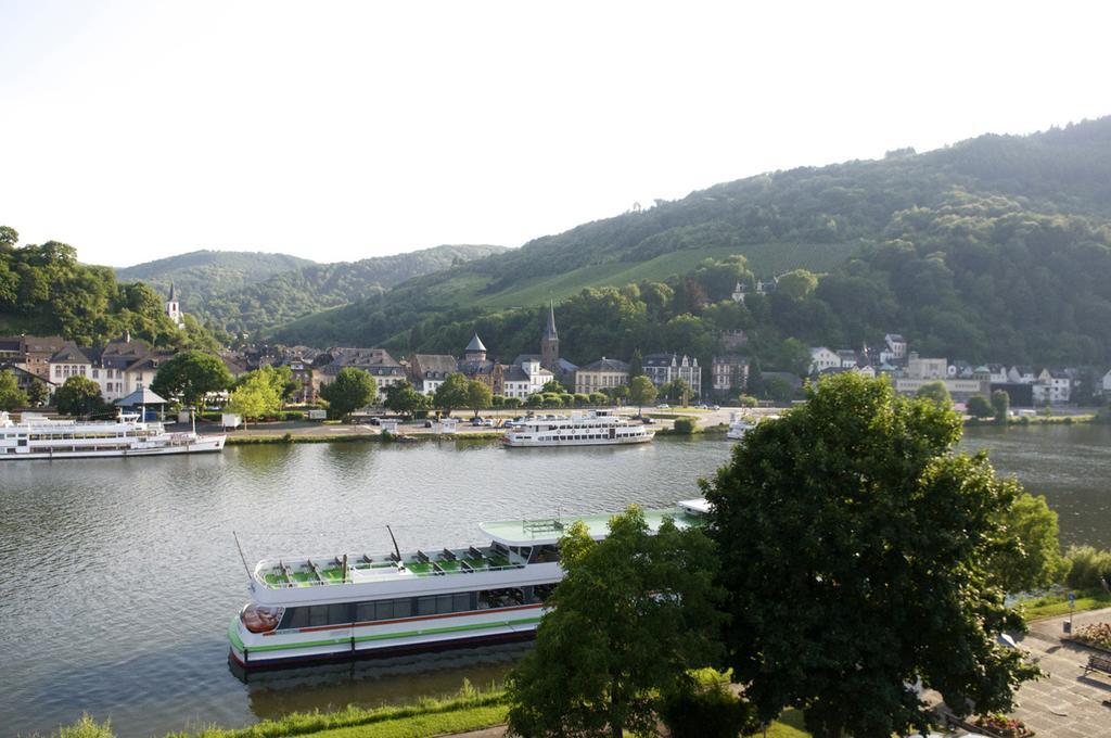 Hotel Vier Loewen Traben-Trarbach Kültér fotó